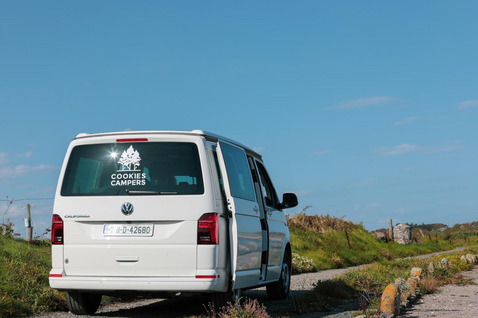 Cookies Campers Dublin - Small Campervan Zewnętrze zdjęcie